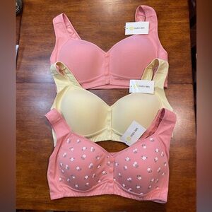 3 Frye Bras/Daisy Bras 3XL w/front button